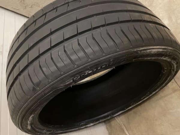 265/35R20 99Y Davanti Protoura Sport USED 50km 265/35R20 99Y Davanti Protoura Sport USED 50km