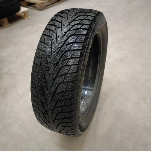 205/55R17 95H Hankook Winter I*cept Iz3 (w636) DEMO 10KM