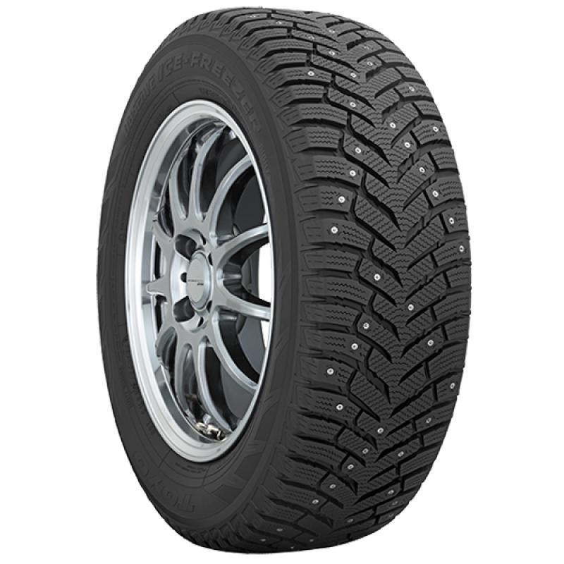 Toyo Observe Ice Freezer SUV Naast
